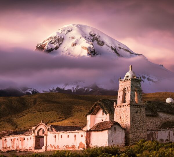 nevado-sajama-tomarapi-church-sajama-volcano-evening